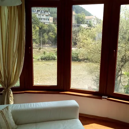 Rania * Konjic